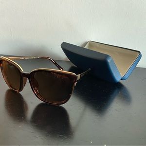 COLE HAAN - Sunglasses
